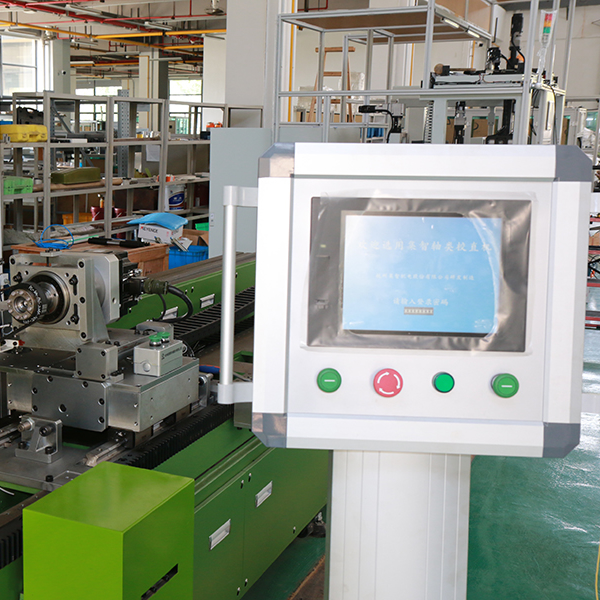 Large automatic shaft straightening machine